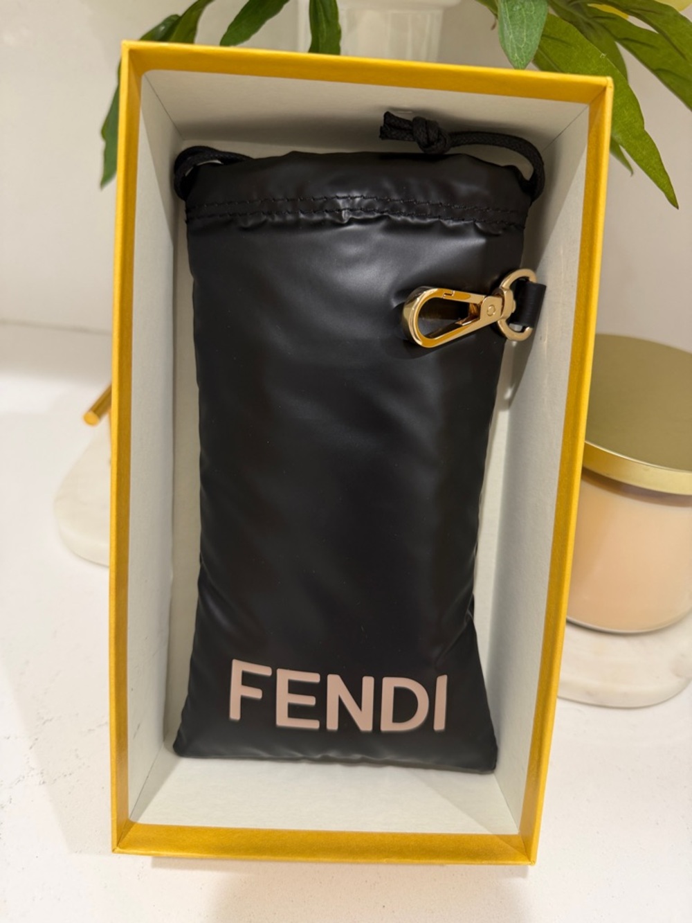 Fendi Box with Sunglasses Pouch and card - Picture 13 of 13
